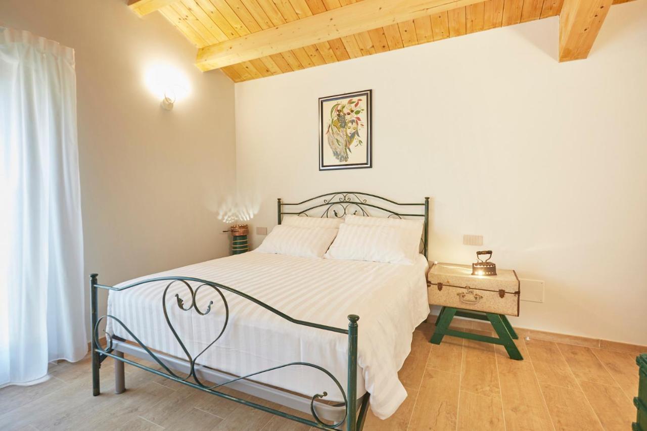 Agriturismo Nido Delle Rondini มาเชราตา ภายนอก รูปภาพ